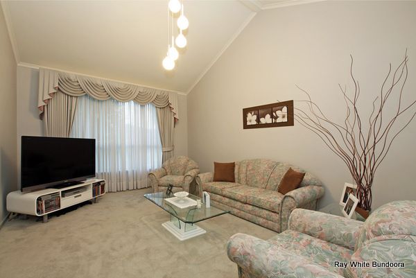 60 Incana Drive, MILL PARK, VIC 3082