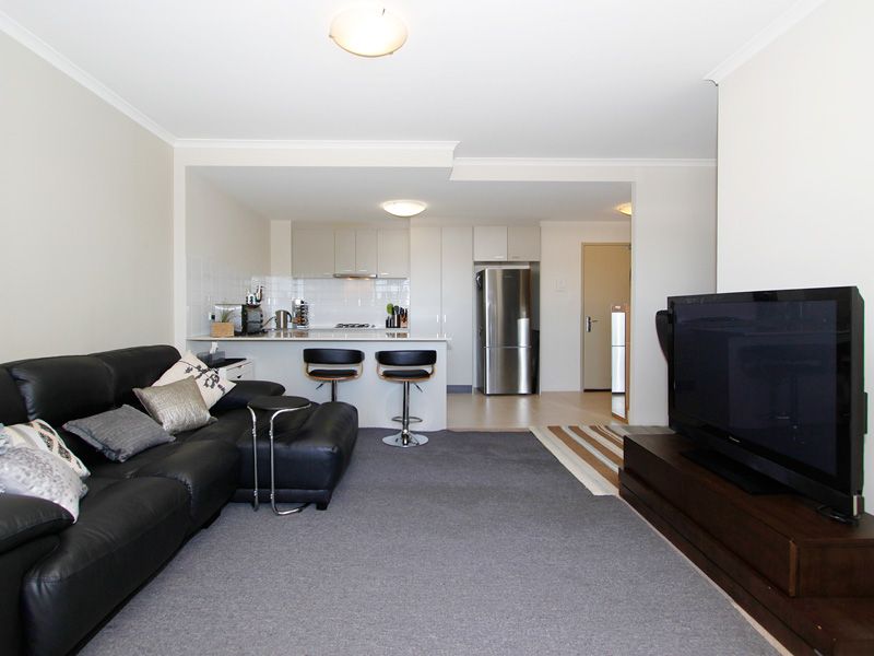 33/154 Newcastle Street, PERTH, WA 6000