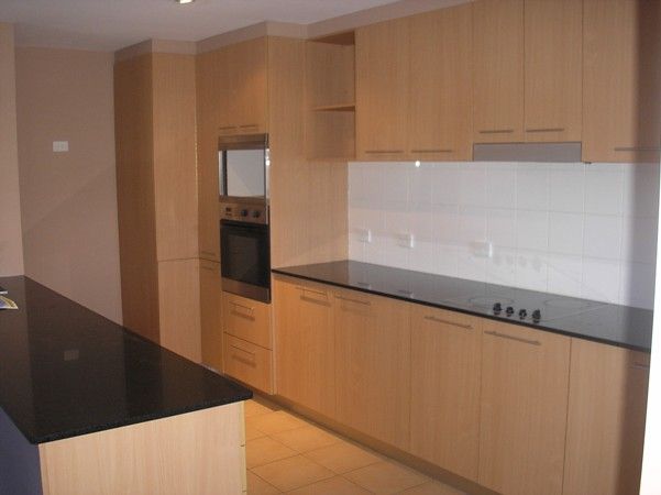 202/4 Ravenshaw Street, NEWCASTLE, NSW 2300
