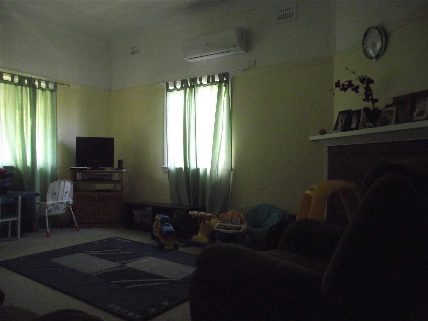 10 East Street, PARKES, NSW 2870