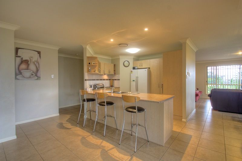 78 Mellor Place, BRASSALL, QLD 4305
