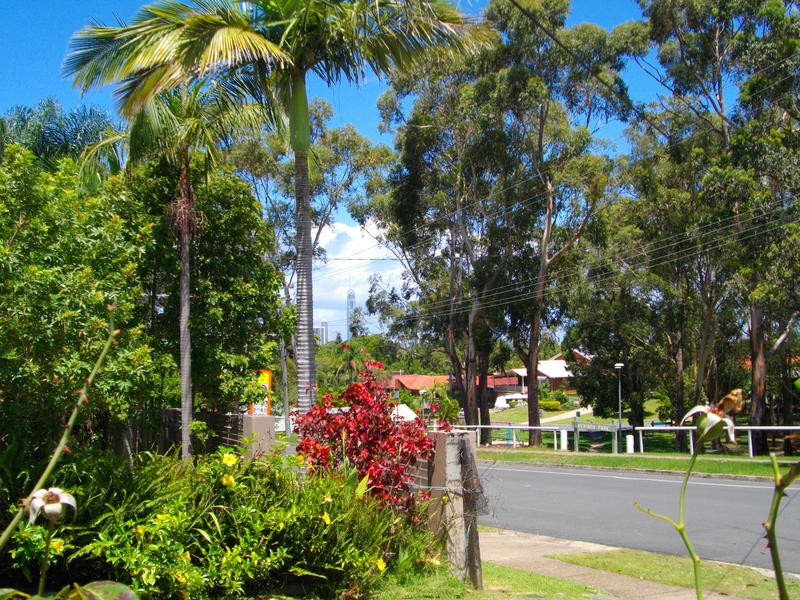 5 Myall Street, SOUTHPORT, QLD 4215