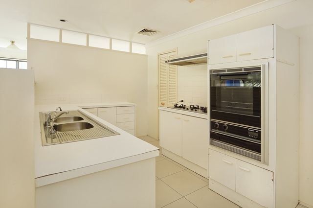 10 Isabel Street, LOGANLEA, QLD 4131