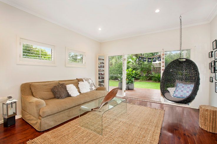 10 Lillie Street, NORTH CURL CURL NSW 2099