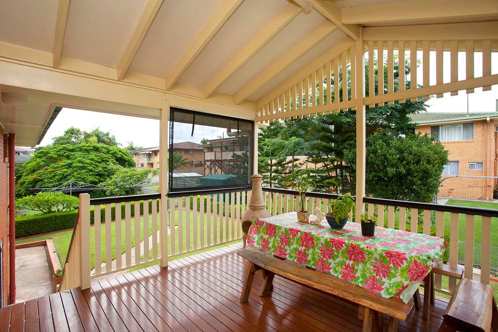 42 Tandanya Street, MANSFIELD, QLD 4122