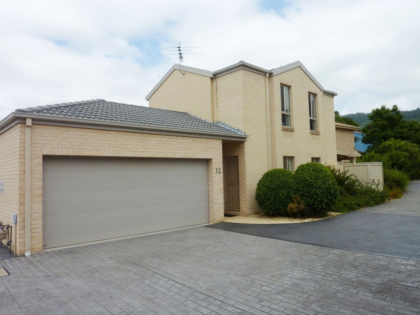 16 Ball Street, WOONONA NSW 2517