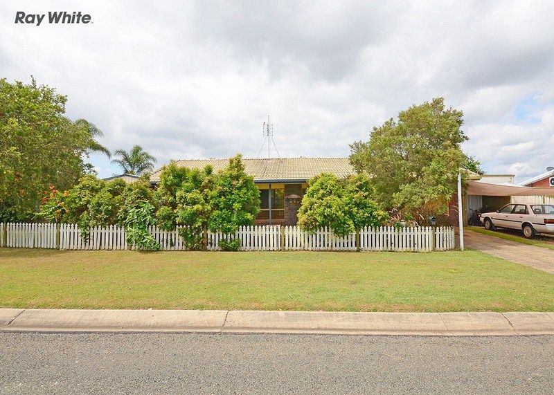 15 Michelle Drive, POINT VERNON, QLD 4655