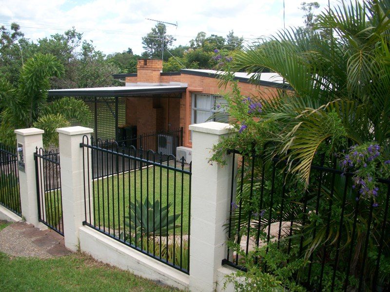 16 Considine Street, THE RANGE, QLD 4700