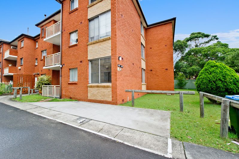 78 Mascot Drive, EASTLAKES NSW 2018
