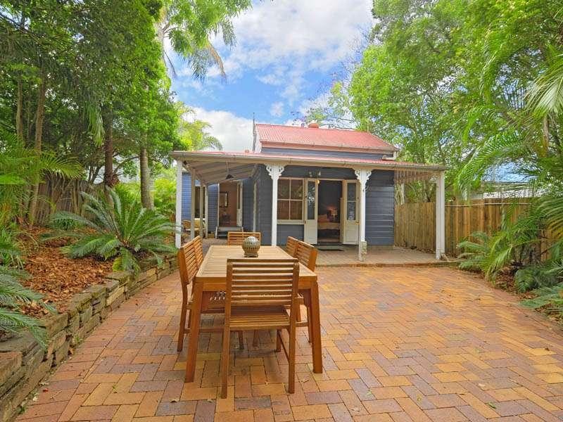 158 Arthur Terrace, RED HILL, QLD 4059