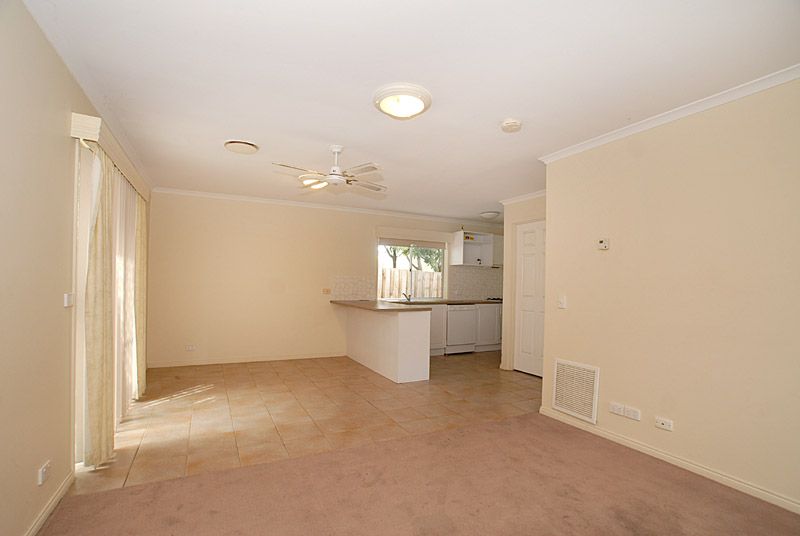 1/24-26 Napolean Road, FERNTREE GULLY, VIC 3156