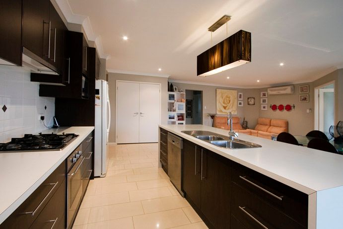 28 Mintbush Crescent, WORRIGEE, NSW 2540