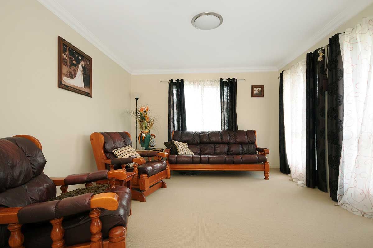 5 Woodville Court, WYREEMA, QLD 4352
