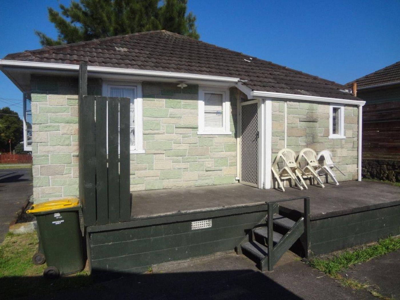 82 Coxhead Road, MANUREWA, Manukau City