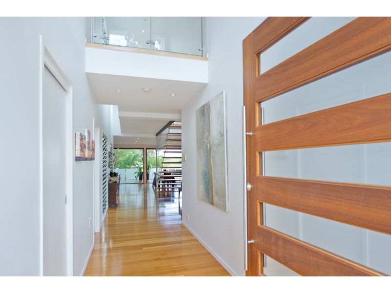 8 Matlock Street, ASHGROVE, QLD 4060