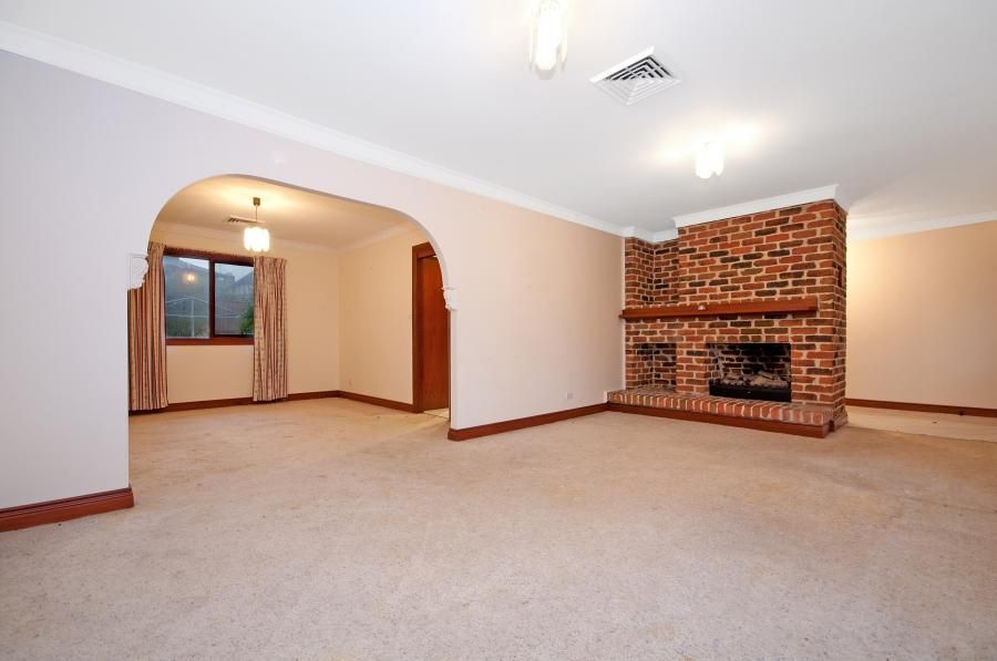54 Castlewood Drive, CASTLE HILL, NSW 2154