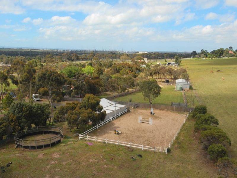 655 Bacchus Marsh Road, LARA, VIC 3212