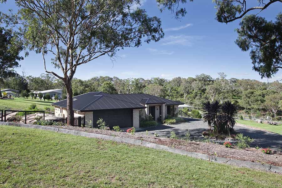 2 Karingal Court, GLENVALE QLD 4350