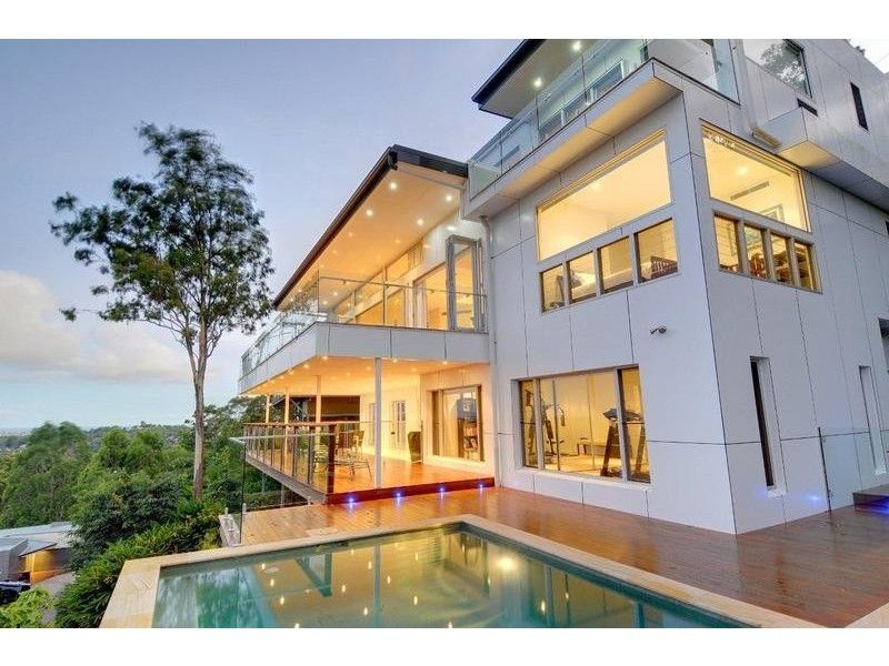 11 Rim Road, BUDERIM, QLD 4556
