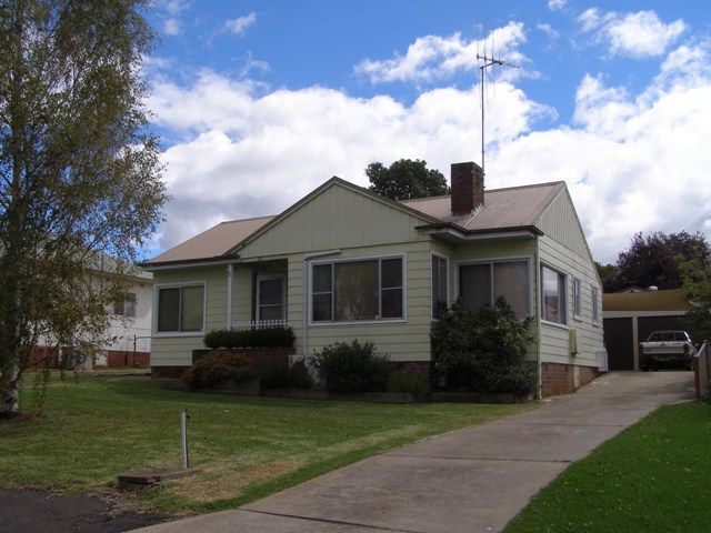29 Tobruk Crescent, ORANGE NSW 2800