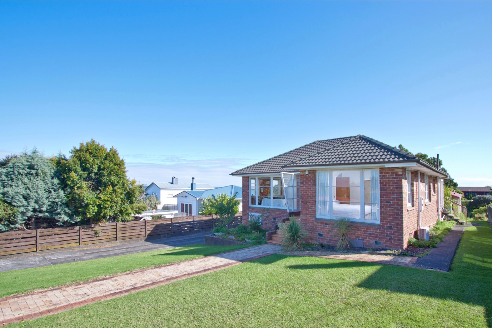 33 Fairlands Avenue, WATERVIEW, Auckland City