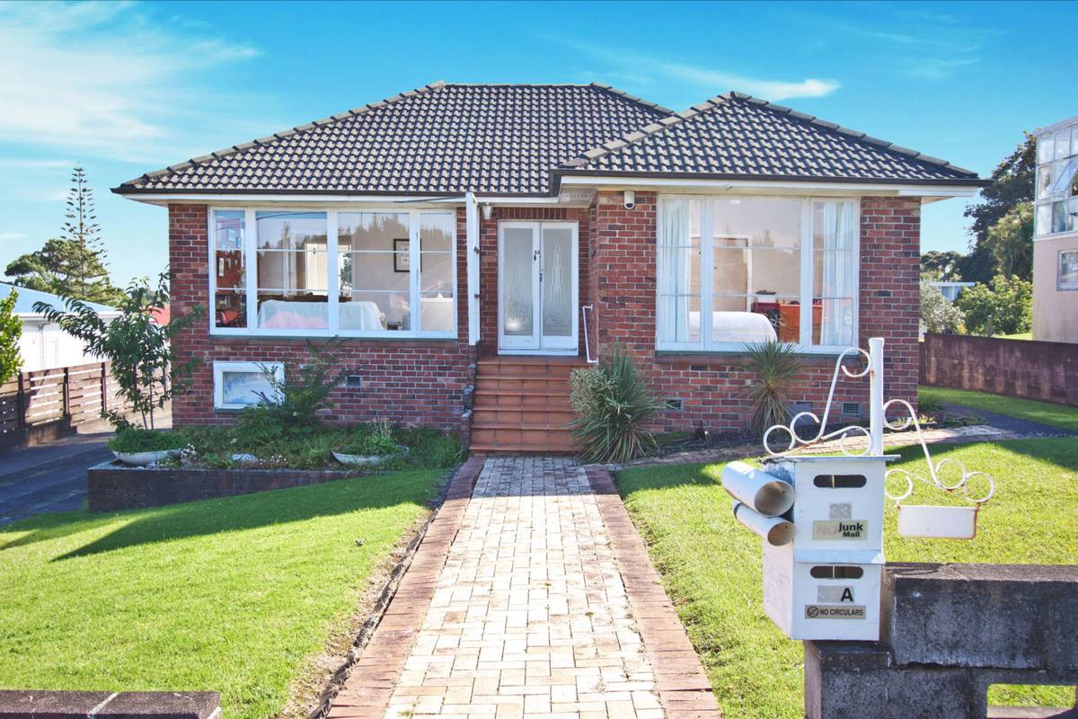 33 Fairlands Avenue, Waterview, Auckland City Real Estate Ray White
