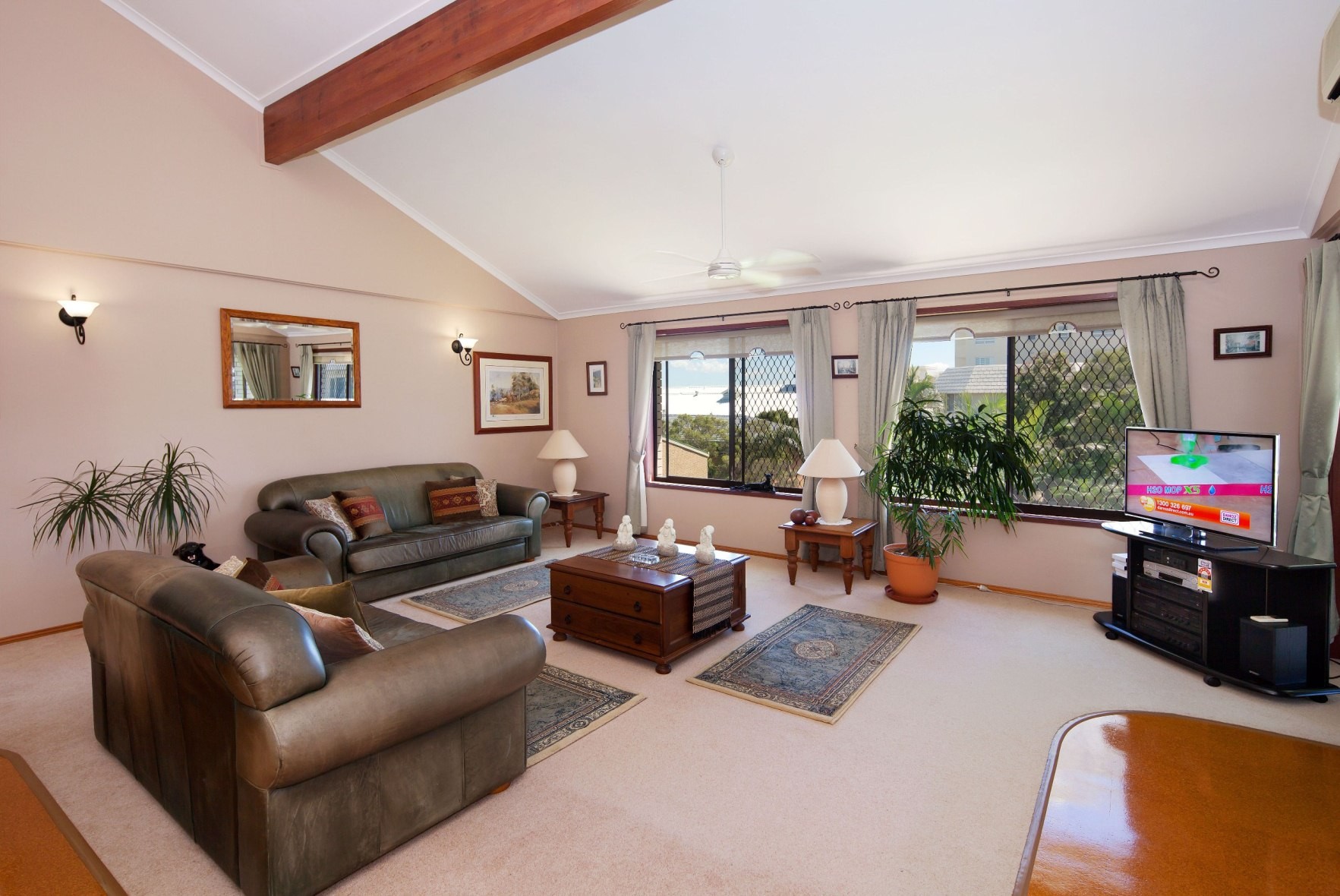 9/198 Marine Parade, LABRADOR, QLD 4215