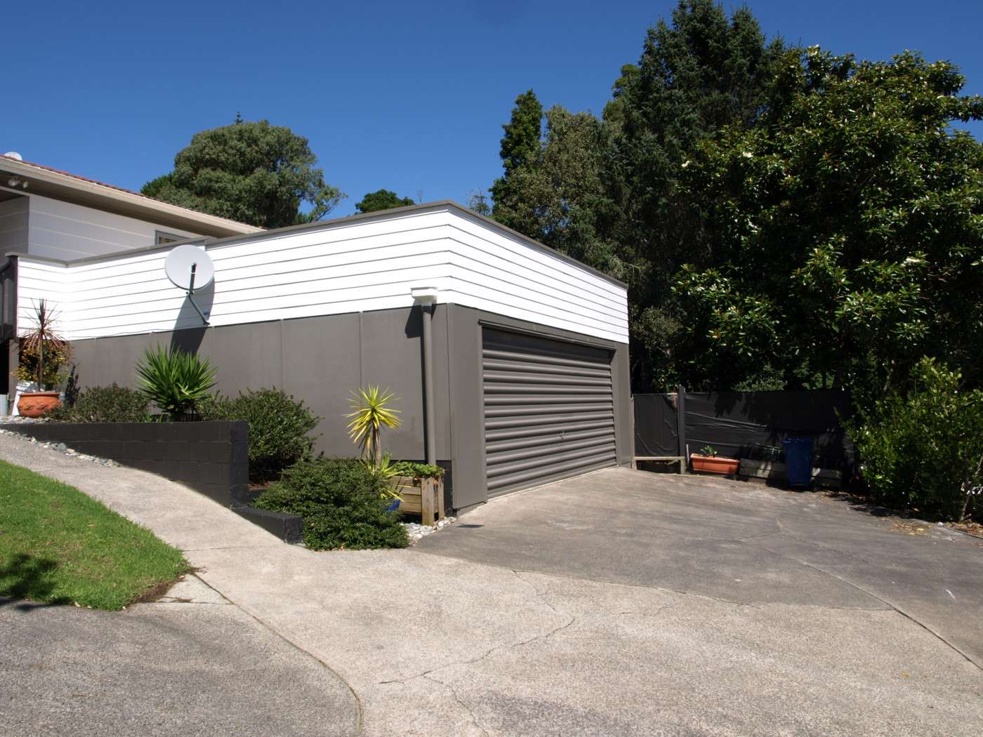 6 Simon Ellice Drive, Bayview, North Shore City Real Estate Ray