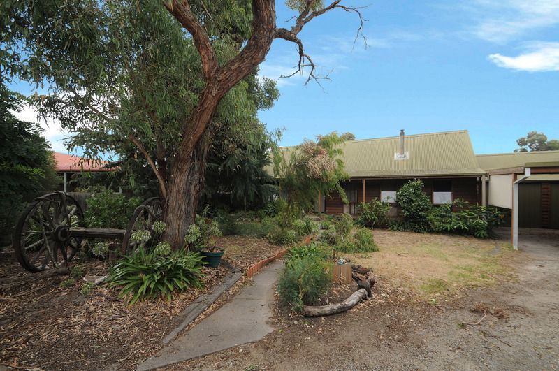 5 Penguin Close, BLIND BIGHT VIC 3980