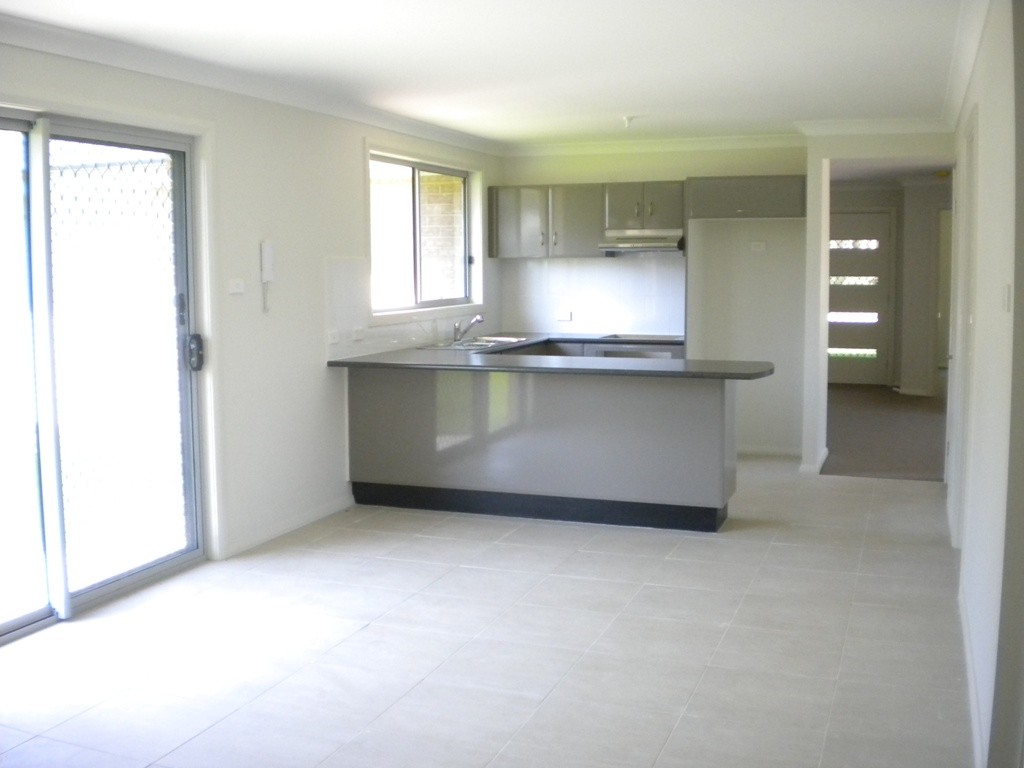 48 Rannoch Drive, WEST NOWRA, NSW 2541