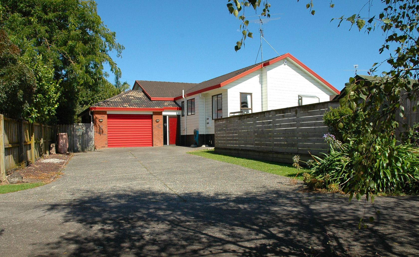 8 Kenwick Place, BURSWOOD, Manukau City