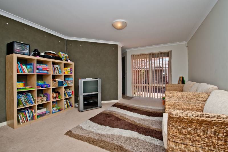 38A Pearl Road, CLOVERDALE, WA 6105
