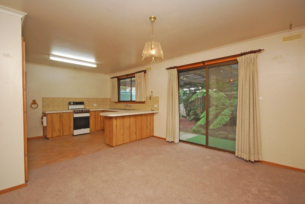 21 Greenhalghs Road, DELACOMBE, VIC 3356