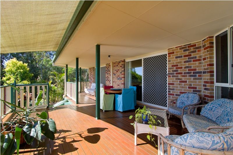 18 Hibertia Avenue, ELANORA, QLD 4221