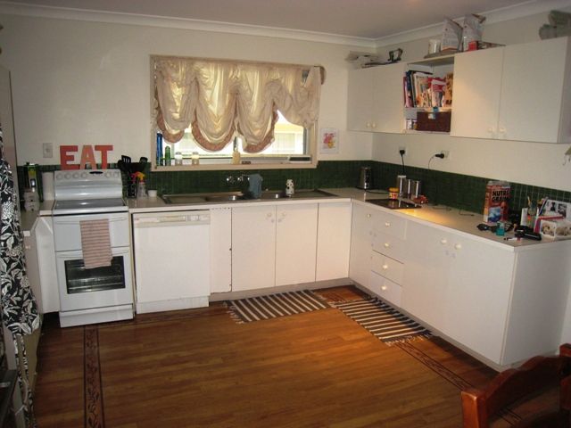 MIDDLEMOUNT, QLD 4746