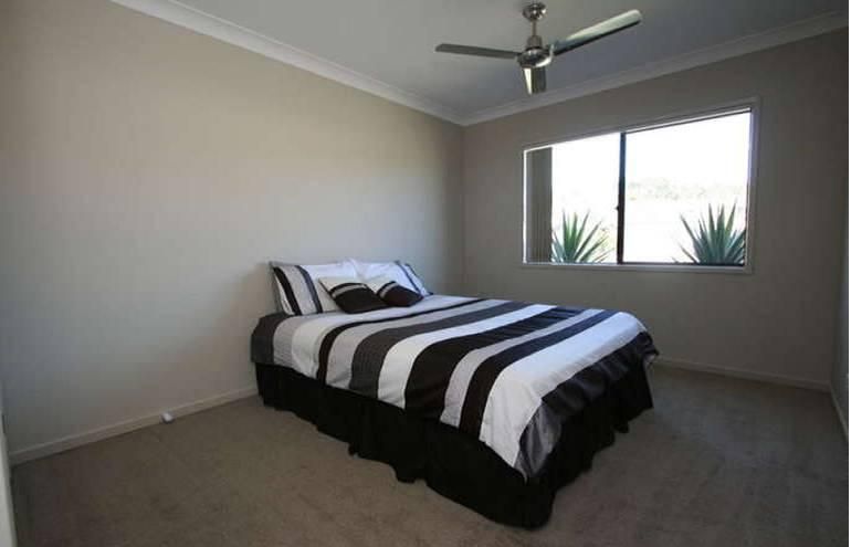30  Hawkesbury Avenue, PACIFIC PINES, QLD 4211