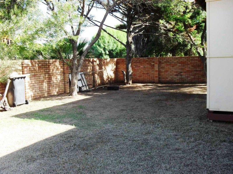 13 Whitfield Street, BEACHLANDS, WA 6530