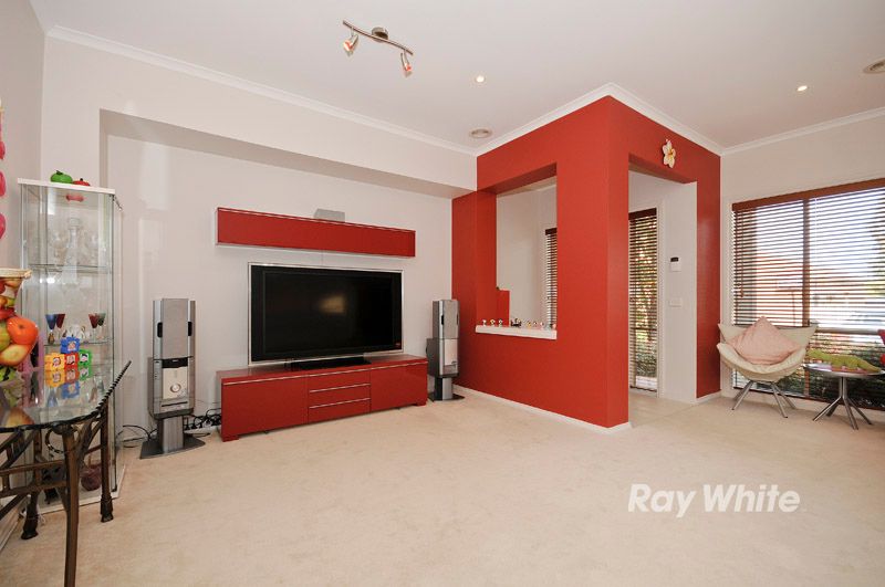 31 St Laurent Rise, KNOXFIELD, VIC 3180