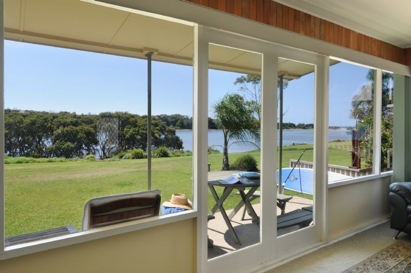 92 Charles Avenue, MINNAMURRA, NSW 2533