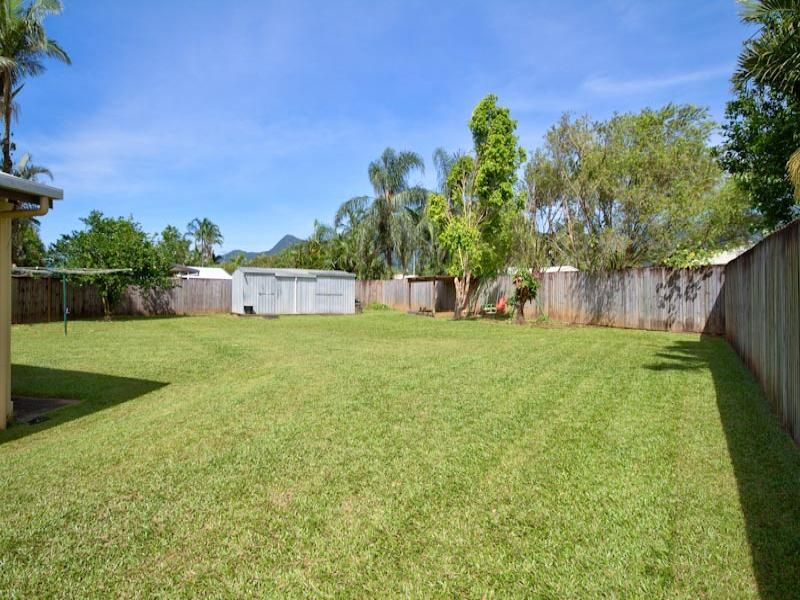 11 Adventure Close, BENTLEY PARK, QLD 4869