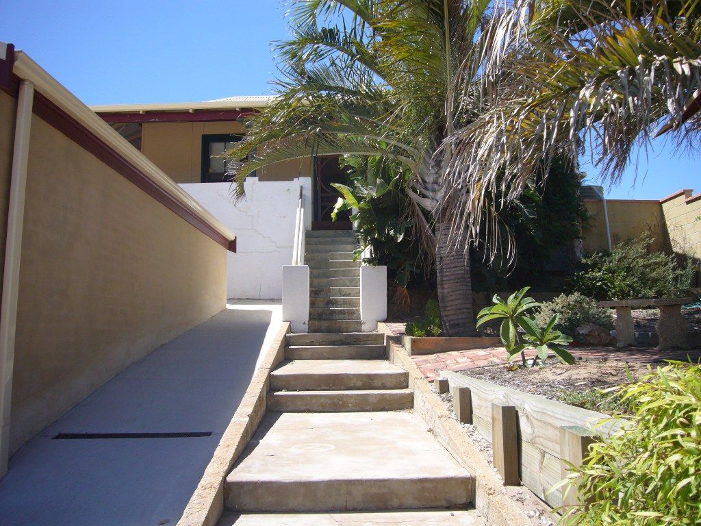 83 Francis Street, BEACHLANDS, WA 6530