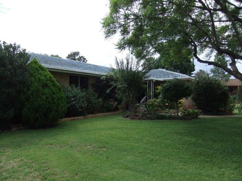 35 Briggs, PITTSWORTH, QLD 4356