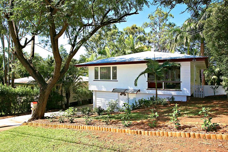 11 Greycliffe Street, MOUNT GRAVATT EAST QLD 4122