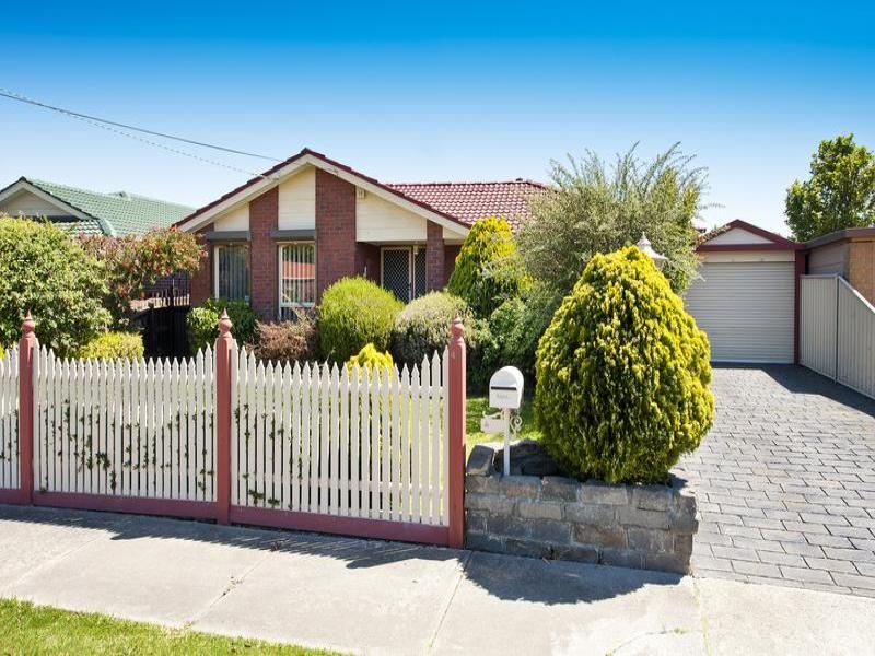 49 Virginia Crescent, BUNDOORA VIC 3083