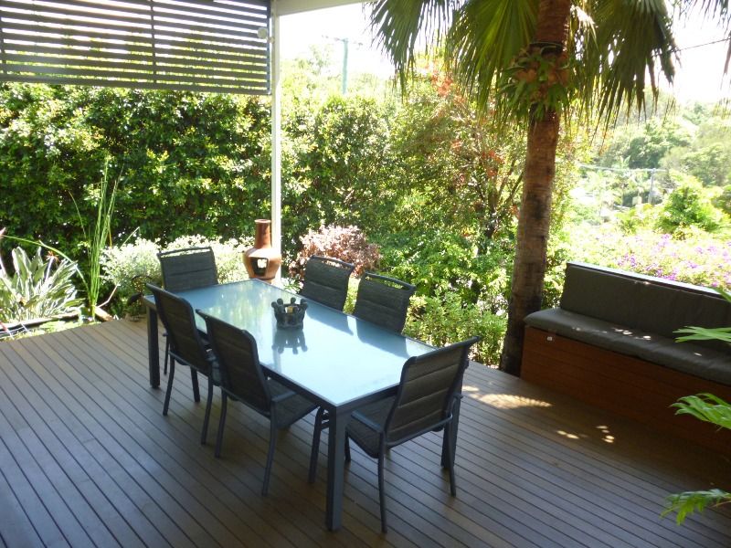 1 Woyin Street, ALEXANDRA HEADLAND, QLD 4572