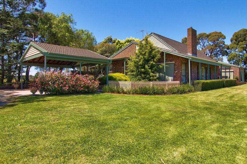 135 Bungower Road, SOMERVILLE, VIC 3912