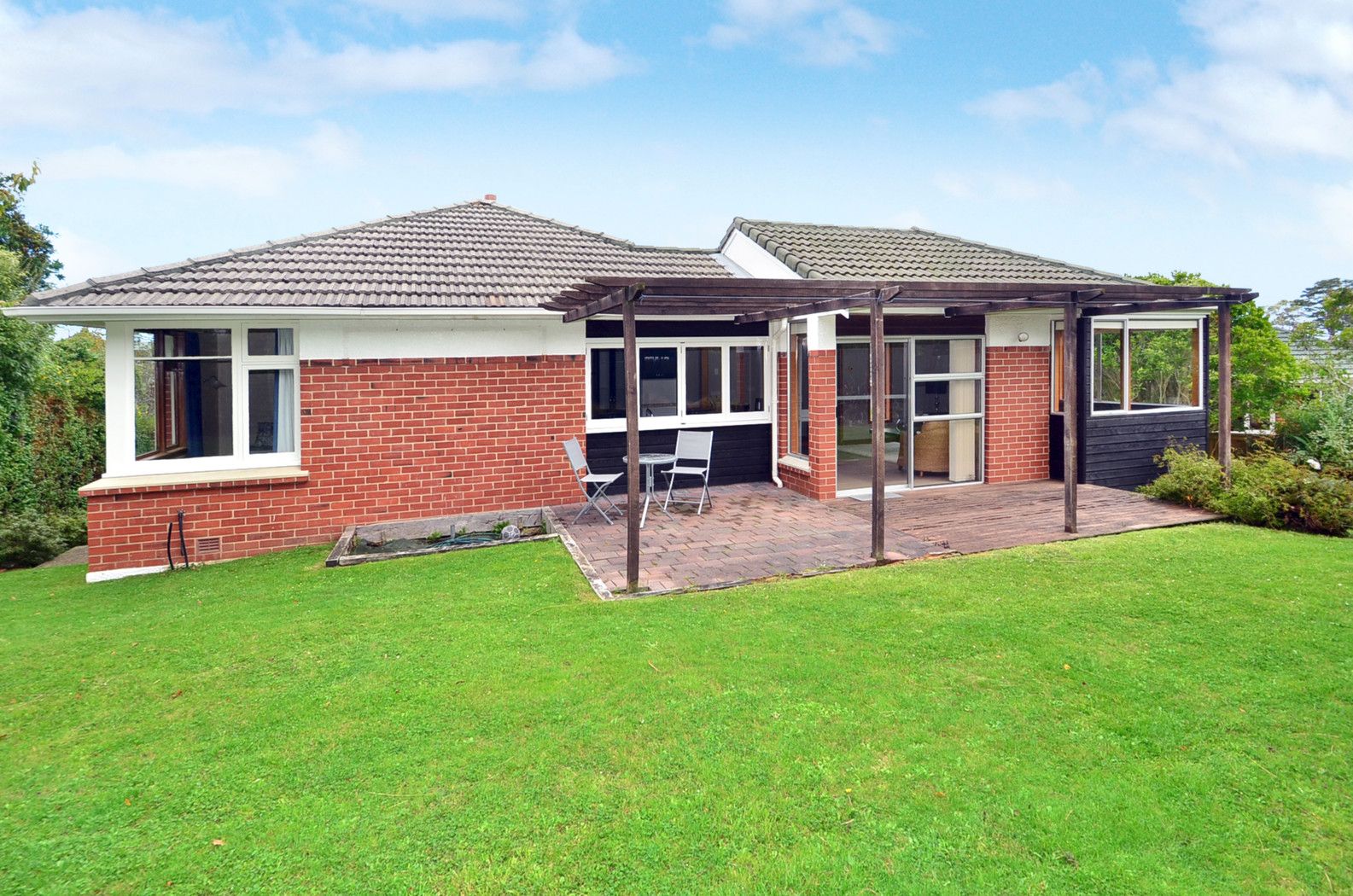 10 Broomlea Street, Waitati, Dunedin City