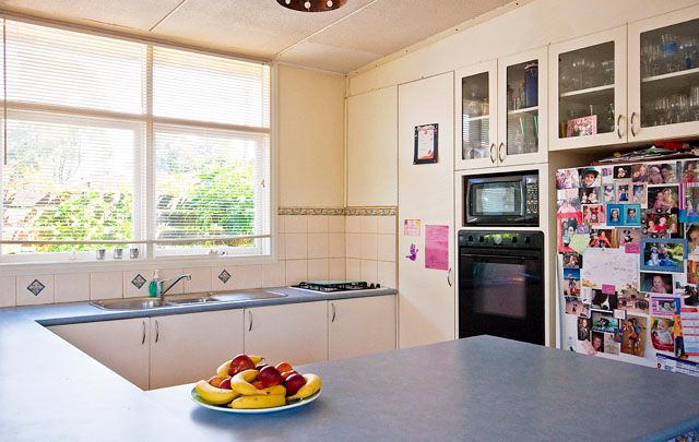1 Callemondah Court, FERNTREE GULLY, VIC 3156