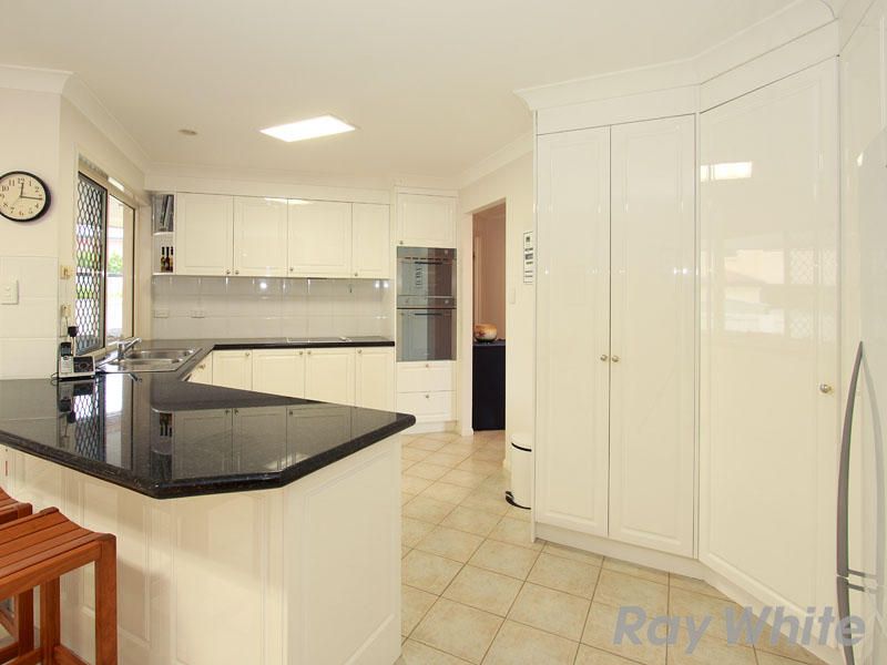 4 Aries Court, BRIDGEMAN DOWNS, QLD 4035