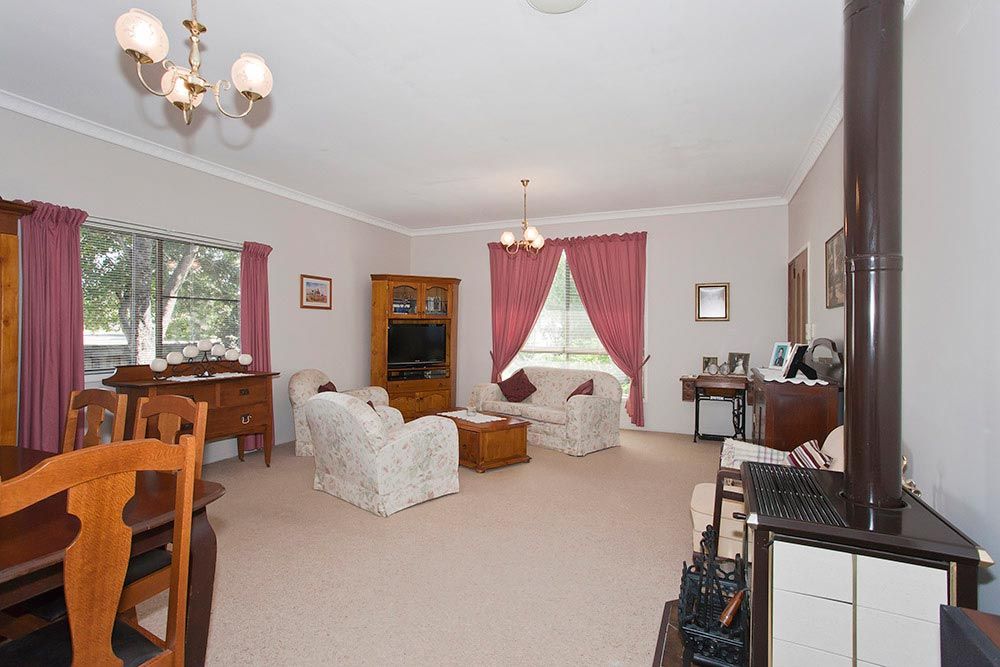 24 Ellis Street, WILSONTON, QLD 4350